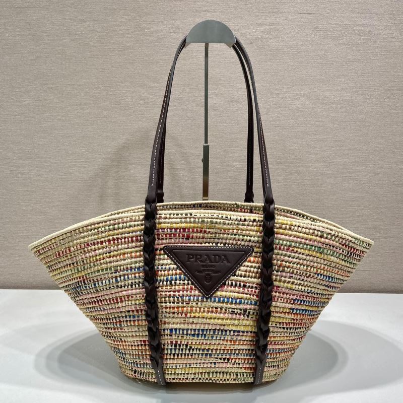Pra*a shopping bags